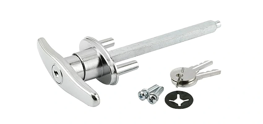 Old Style Garage Door Locks Replacements in Hilmar-Irwin, California