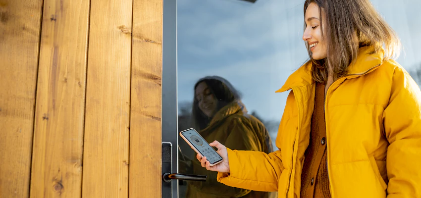 Fingerprint Smart Locks Installation Services in Hilmar-Irwin, California