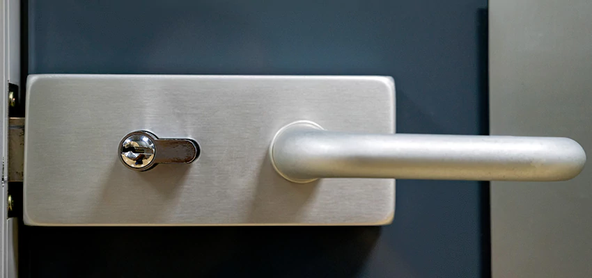 Industrial Lock And Key Repair And Installation in Hilmar-Irwin, CA
